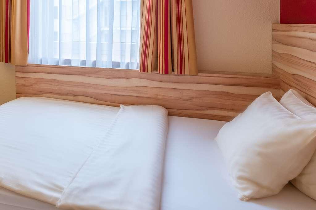 Quality Hotel, Star Inn Premium Bremen Ruang foto
